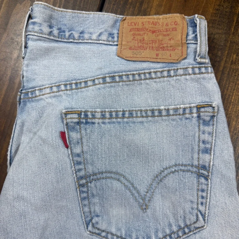 Levis 505 Regular Fit Jeans Light Wash Blue Denim Mens W36 L34 Straight Leg 00s - Picture 2 of 11